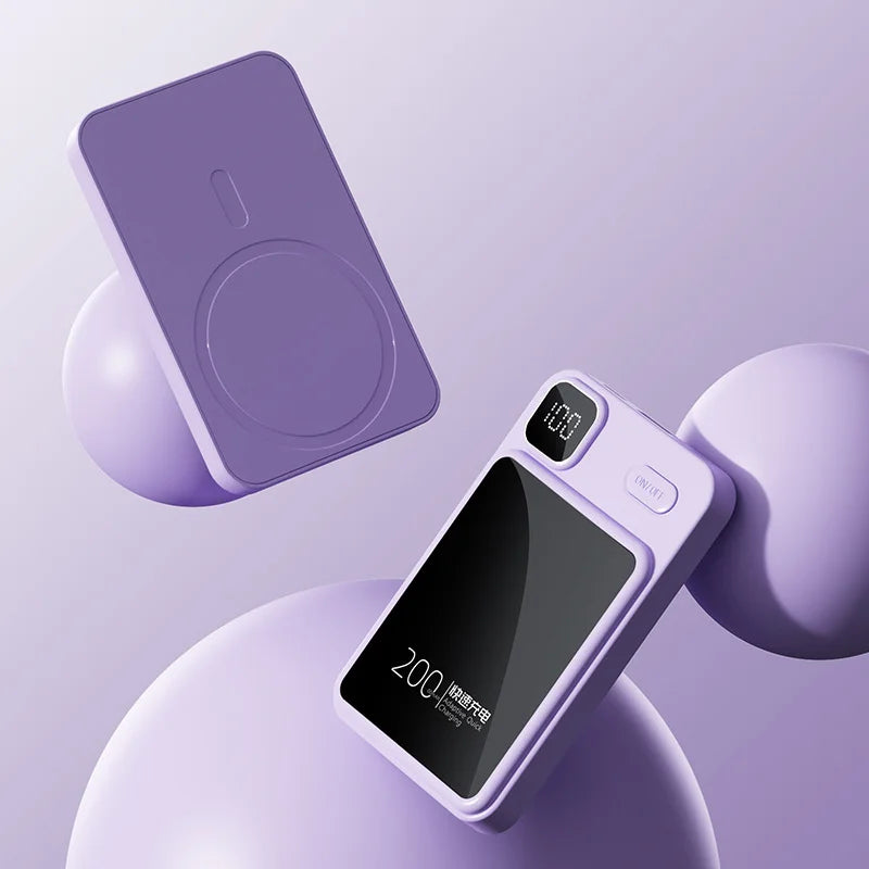 極薄アルミニウム合金マグネット式モバイルバッテリー ——どんな型式の携帯電話にも対応し、貼り付けるだけで充電できます。たった30分でフル充電可能です